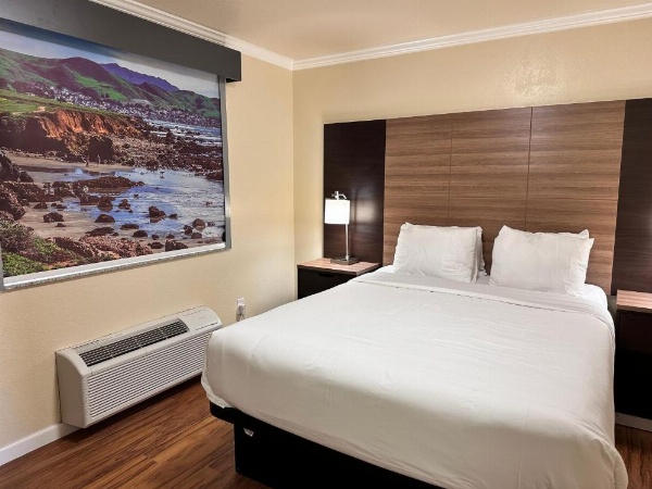 Beachwalker Inn Cayucos image 24