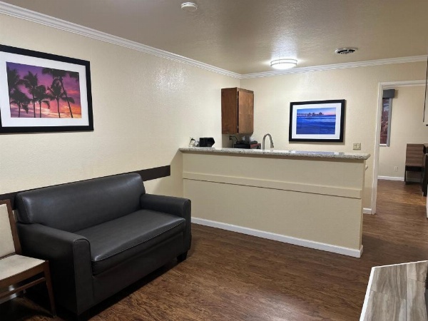 Beachwalker Inn Cayucos image 26