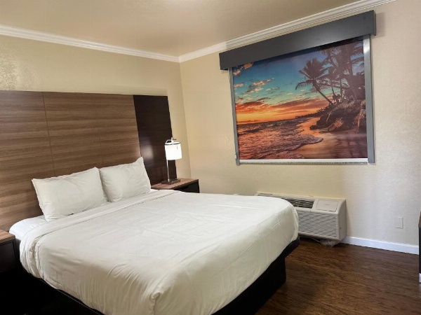 Beachwalker Inn Cayucos image 27